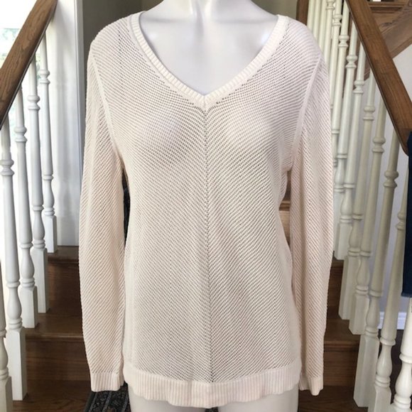 SALE 2 for $26 or 3 for $33 - Banana Republic Mesh Cotton Sweater Ivory, Size S - Picture 1 of 10